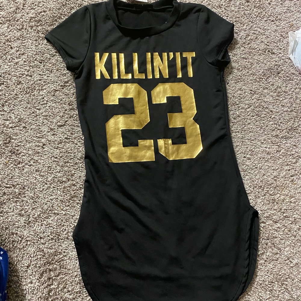Black and gold dress women’s size small